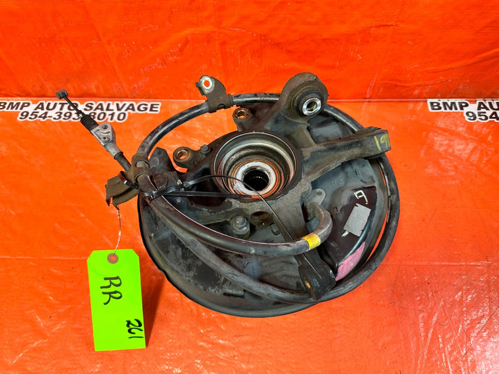 02 10 LEXUS SC430   PASSENGER RIGHT REAR SPINDLE KNUCKLE HUB   OEM FACTORY #26112