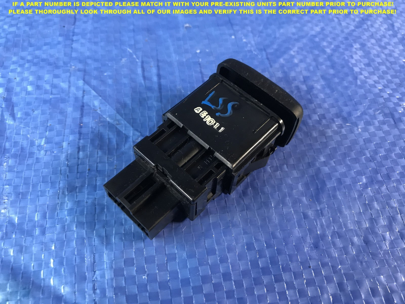 OEM 2004 2005 2006 ACURA MDX CRUISE CONTROL SWITCH BUTTON1
