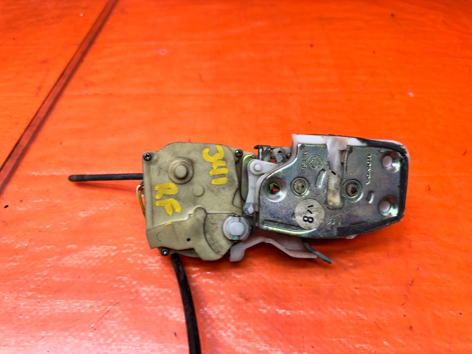 94-01 ACURA INTEGRA 4D RIGHT FRONT PASSENGER POWER DOOR LOCK ACTUATOR OEM #3418