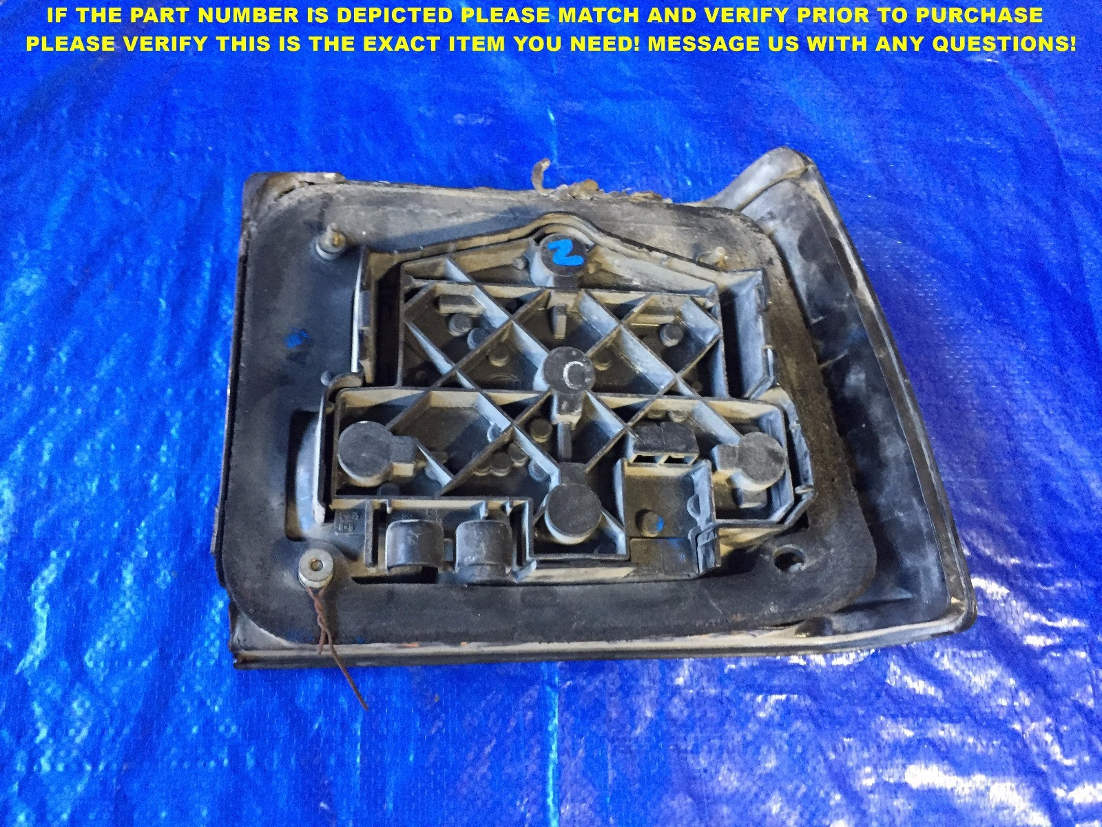 OEM 1984 1985 1986 1987 88 VOLKSWAGEN JETTA DRIVER LEFT TAIL LIGHT 165945112 #25