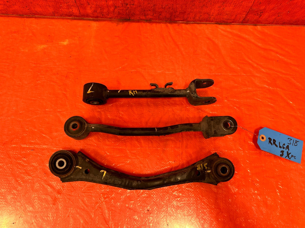 13 16 HYUNDAI GENESIS COUPE  PASSENGER RIGHT REAR LOWER CONTROL ARMS    OEM 3186