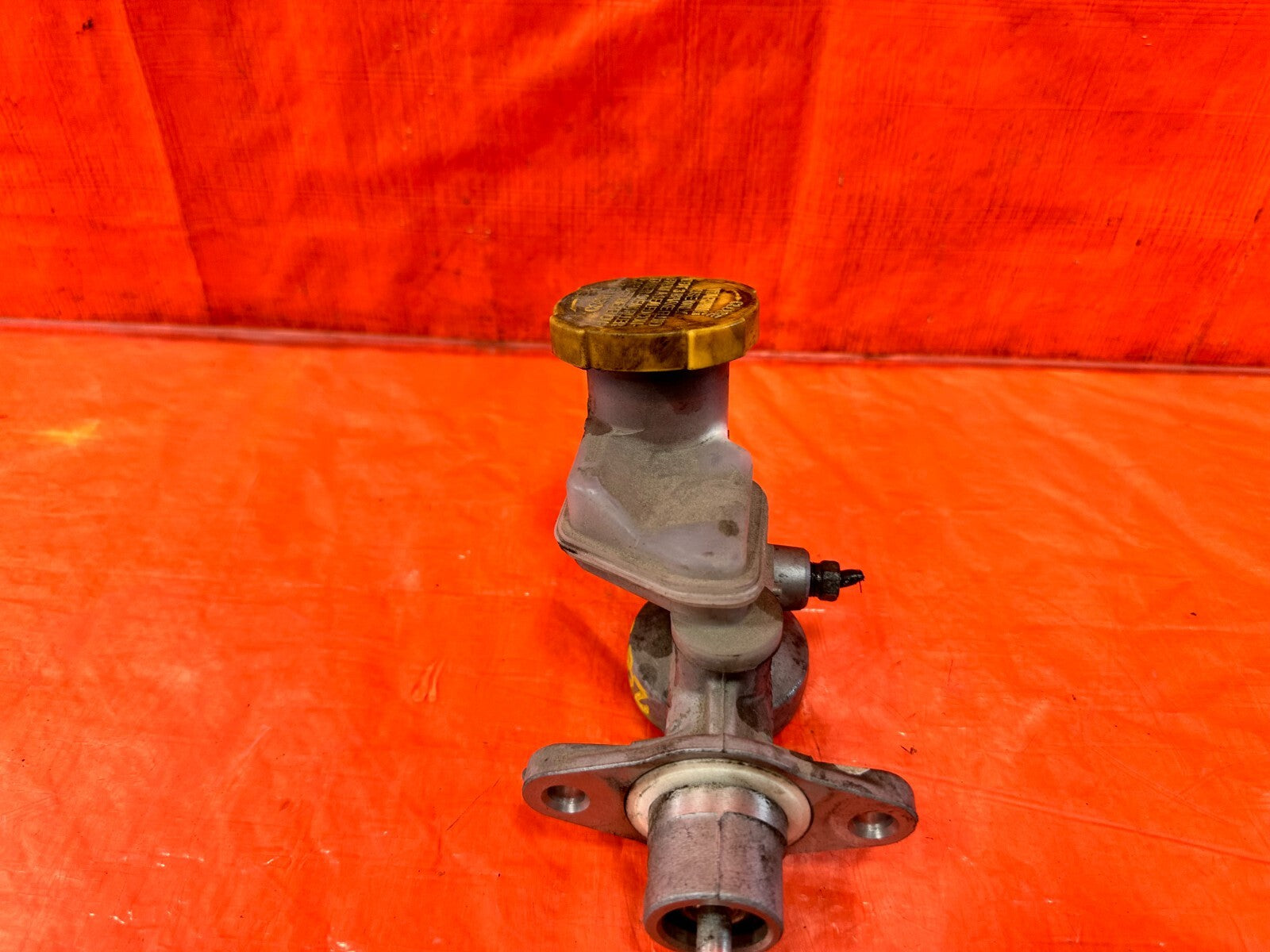 08 14 SUBARU IMPREZA WRX & STI   CLUTCH MASTER CYLINDER W/ TANK   OEM #2835
