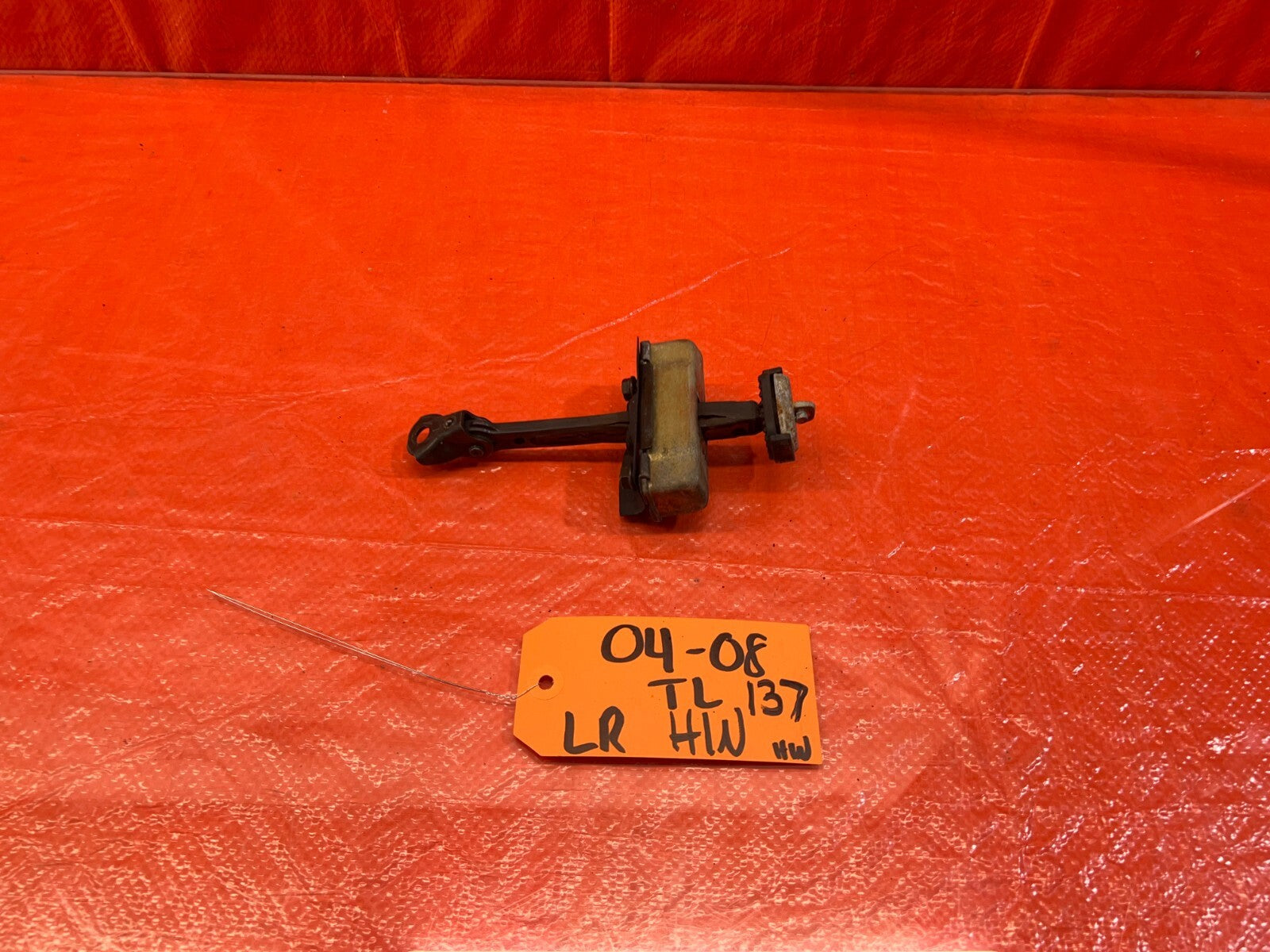 04 08 ACURA TL PASSENGER RIGHT FRONT   DOOR CHECKER HINGE ARM STOPPER   OEM #1370