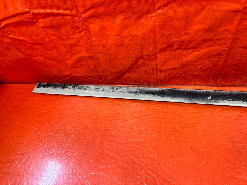 90 91 HONDA CIVIC HATCHBACK PASSENGER RIGHT DOOR MOLDING IMPACT STRIP   OEM #3258