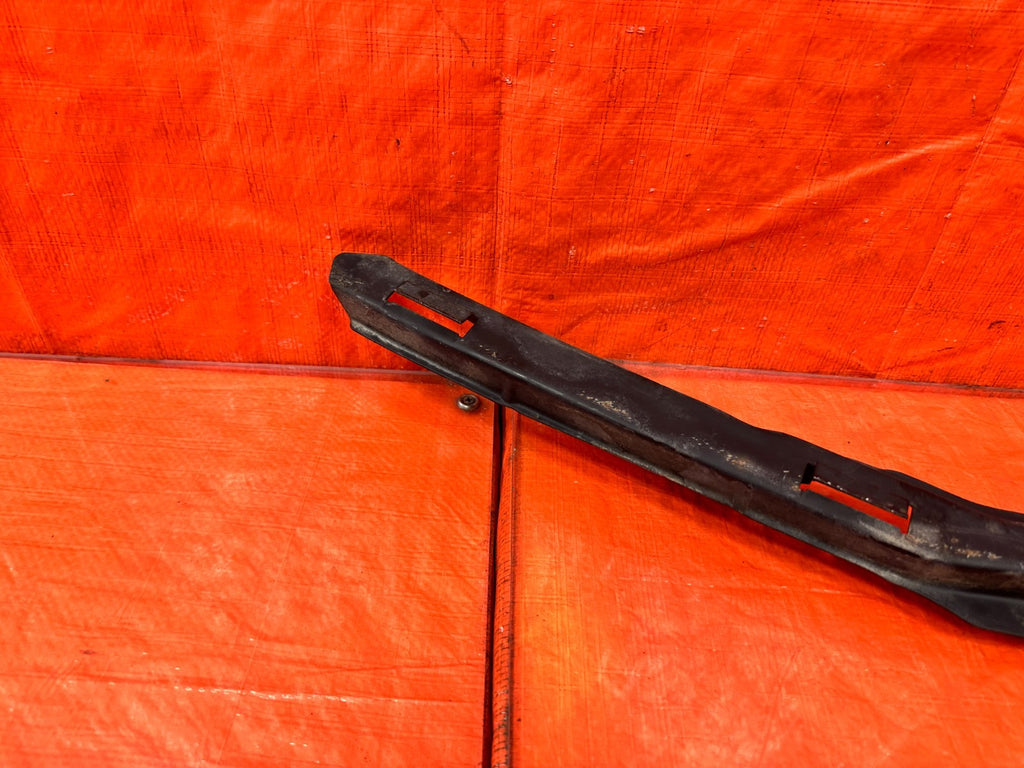 97 01 HONDA CR V CRV   BUMPER BRACKET FRONT UPPER BEAM   OEM FACTORY #3015