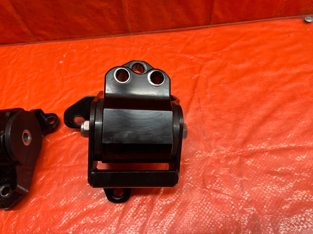 96 00 HONDA CIVIC SI   B16A2   MOTOR MOUNTS   LEFT RIGHT CENTER   MANUAL OEM 1524