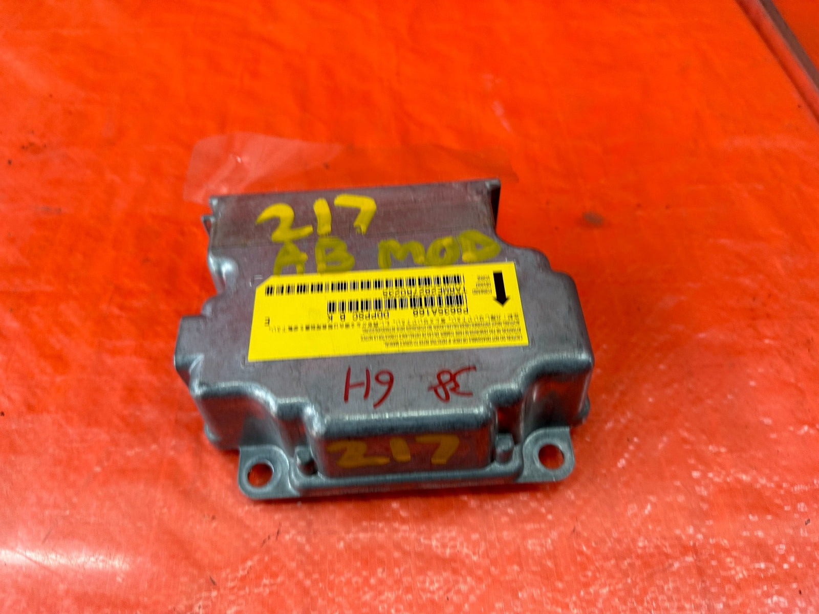 08 11 LANCER EVOLUTION X EVO 10   CONTROL MODULE SENSOR   PART # P8635A168 #2175