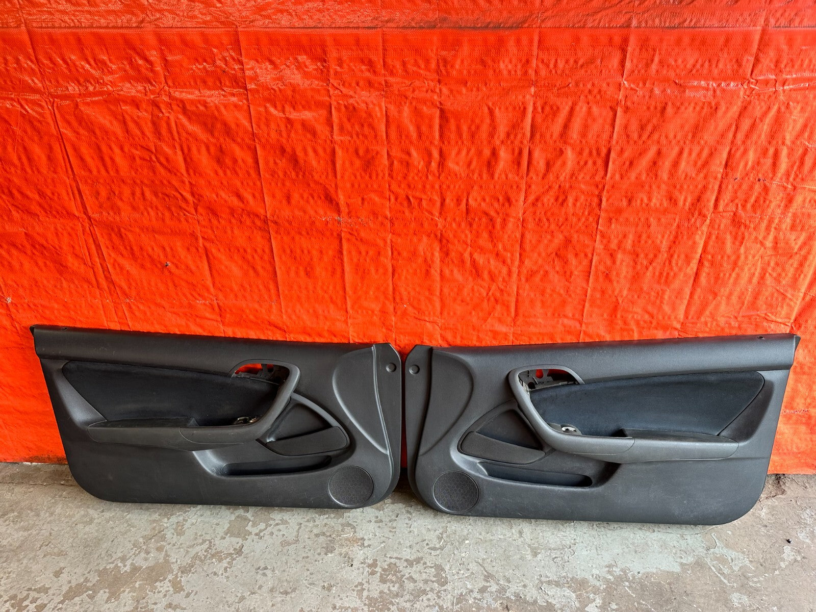 02 06 ACURA RSX   LEFT AND RIGHT BLACK DOOR PANELS W/ SUEDE INSERT   OEM FACTORY12