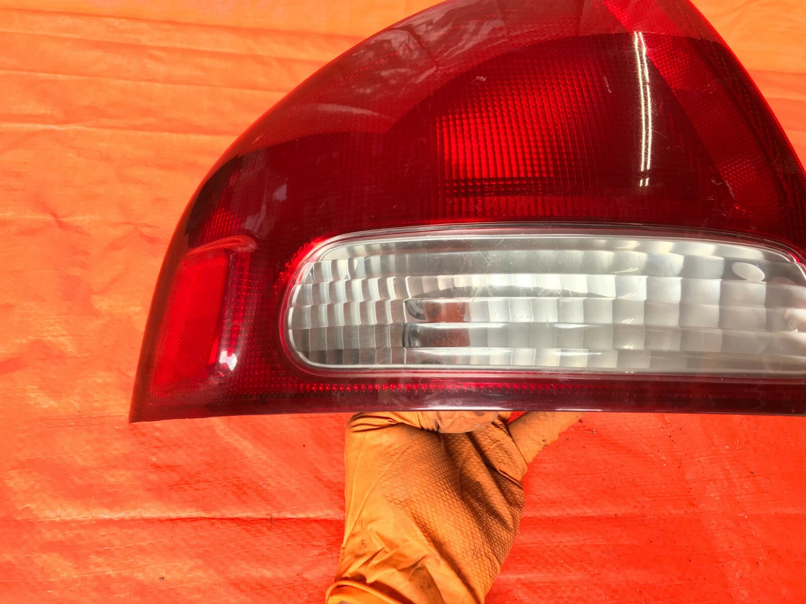 OEM 2001 20002 2003 NISSAN SENTRA DRIVER LEFT TAIL LIGHT LAMP 01 02 03 3