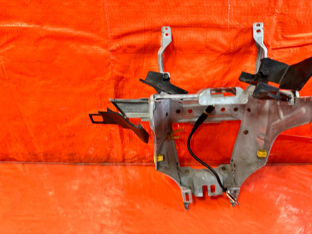 92 95 HONDA CIVIC   RADIO MOUNTING BRACKET W/ RADIO BEZEL TRIM   OEM #3276