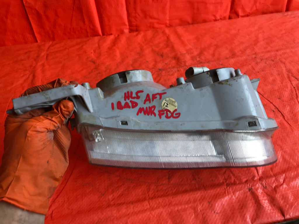 OEM 2001 01 TOYOTA COROLLA DRIVER LEFT HEADLIGHT HEADLAMP L LH6