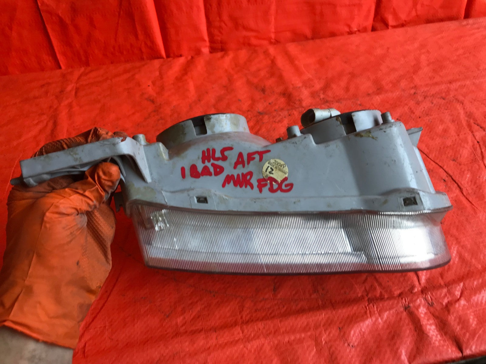 OEM 2001 01 TOYOTA COROLLA DRIVER LEFT HEADLIGHT HEADLAMP L LH6
