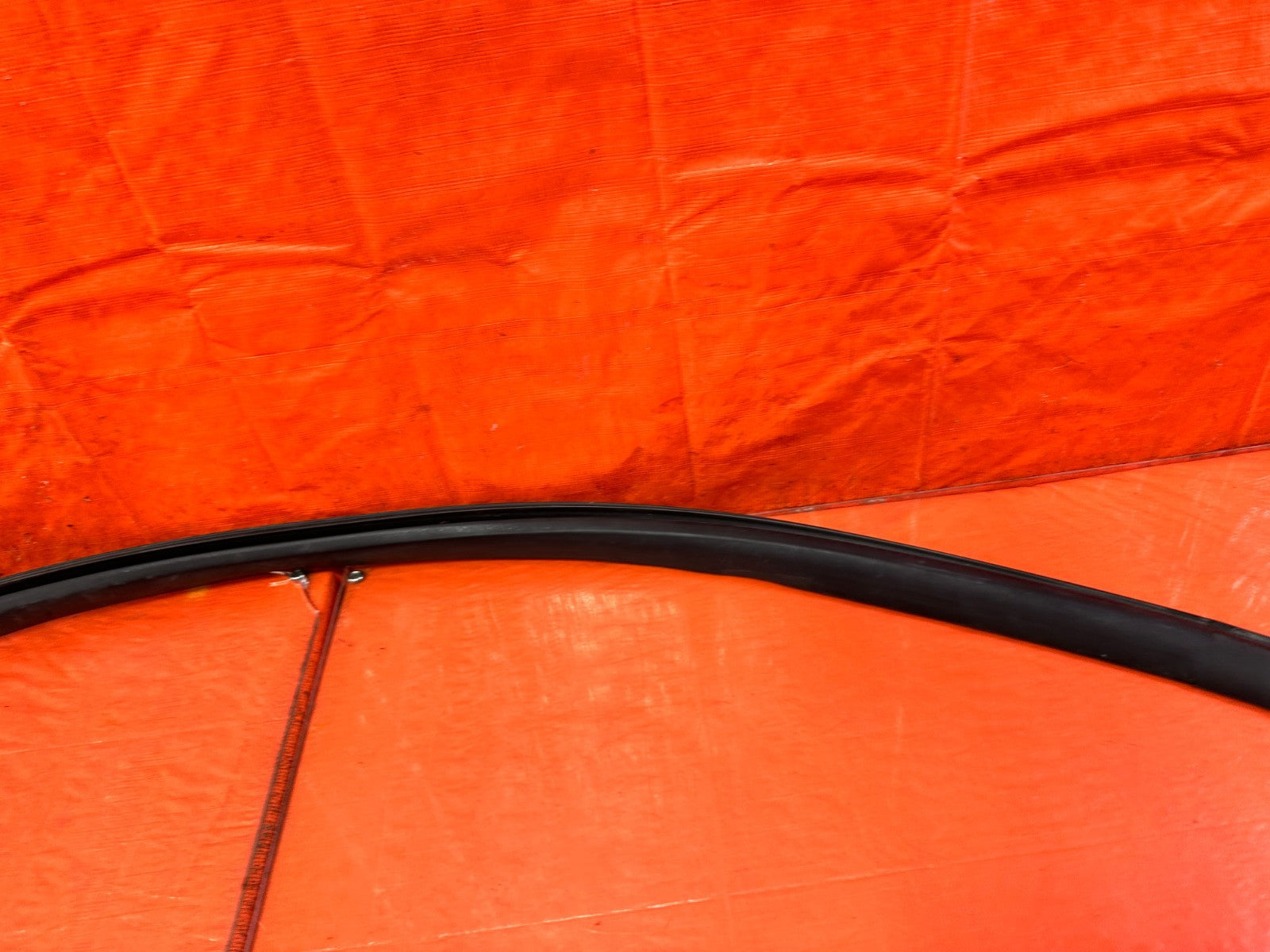 10 16 HYUNDAI GENESIS COUPE   RIGHT DOOR UPPER WEATHER STRIP SEAL OEM #3184