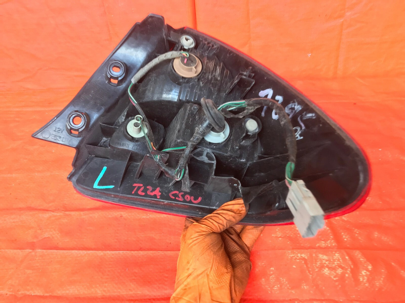 OEM 2004 2005 2006 HONDA INSIGHT DRIVER LEFT TAIL LIGHT LAMP 04 05 06 L LH7