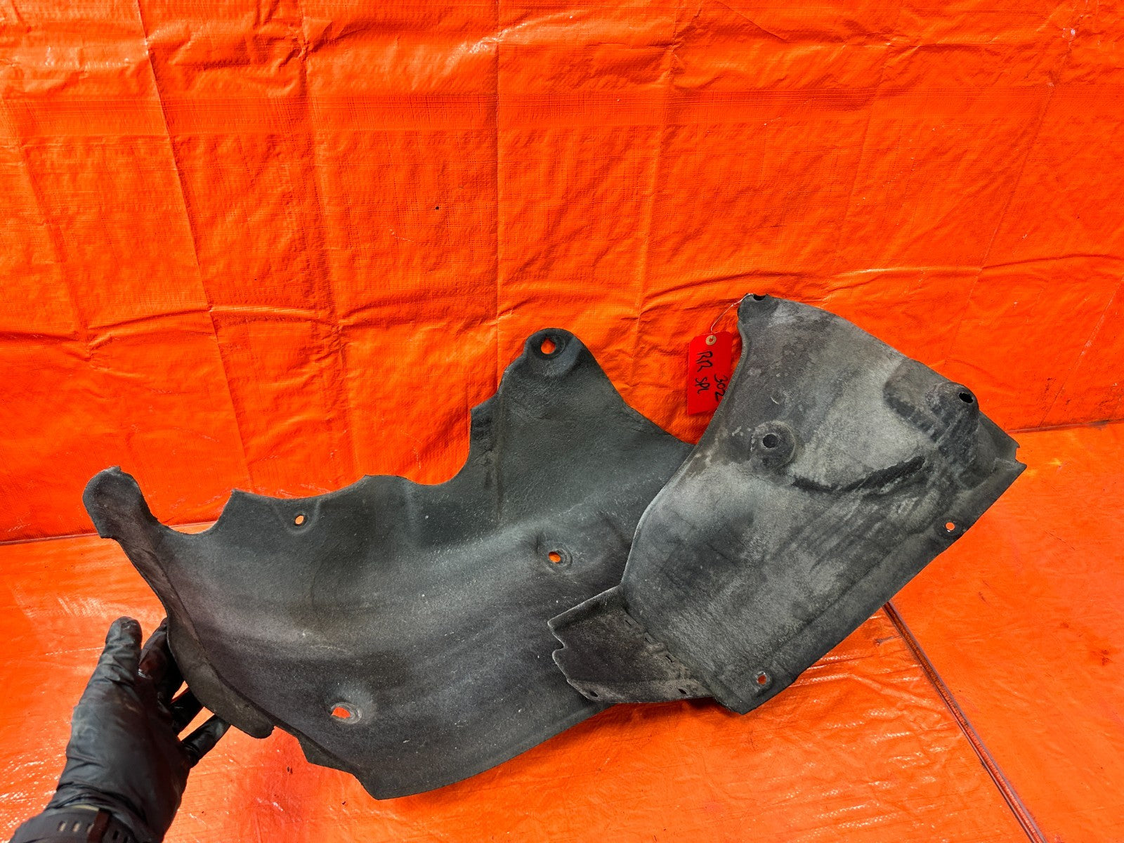 12 16 HYUNDAI GENESIS COUPE FENDER LINER SPLASH SHIELD PASSENGER RIGHT REAR #3027