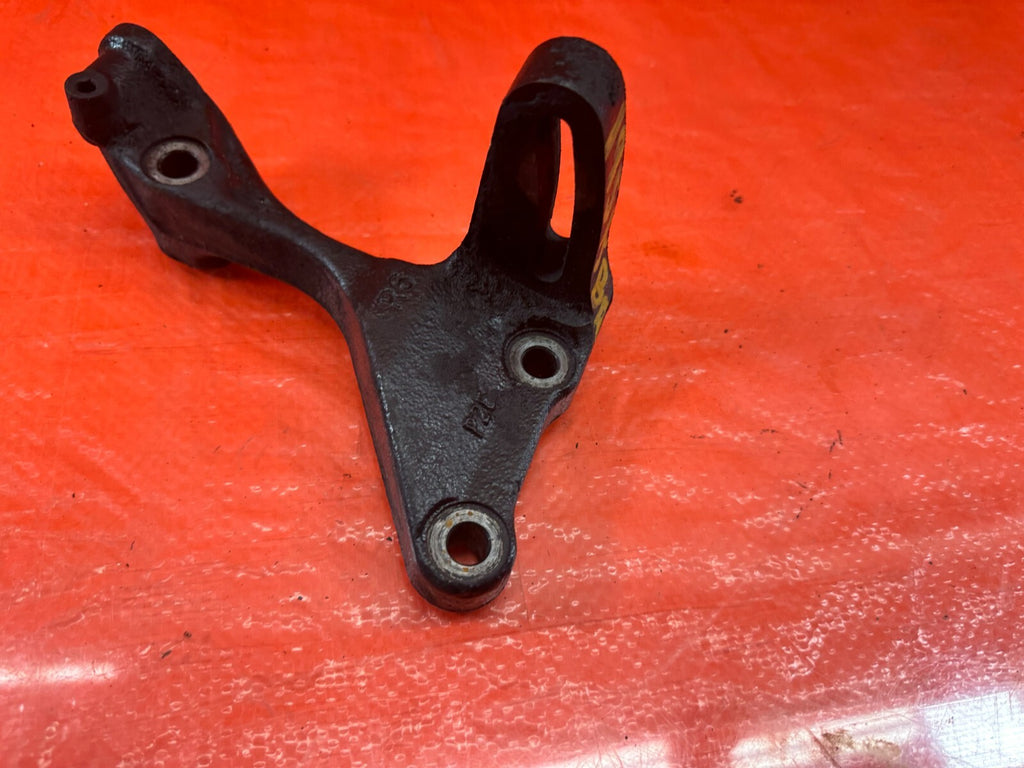 96 00 HONDA CIVIC EX DX LX CX HX GX POWER STEERING PUMP MOUNTING BRACKET OEM 1954