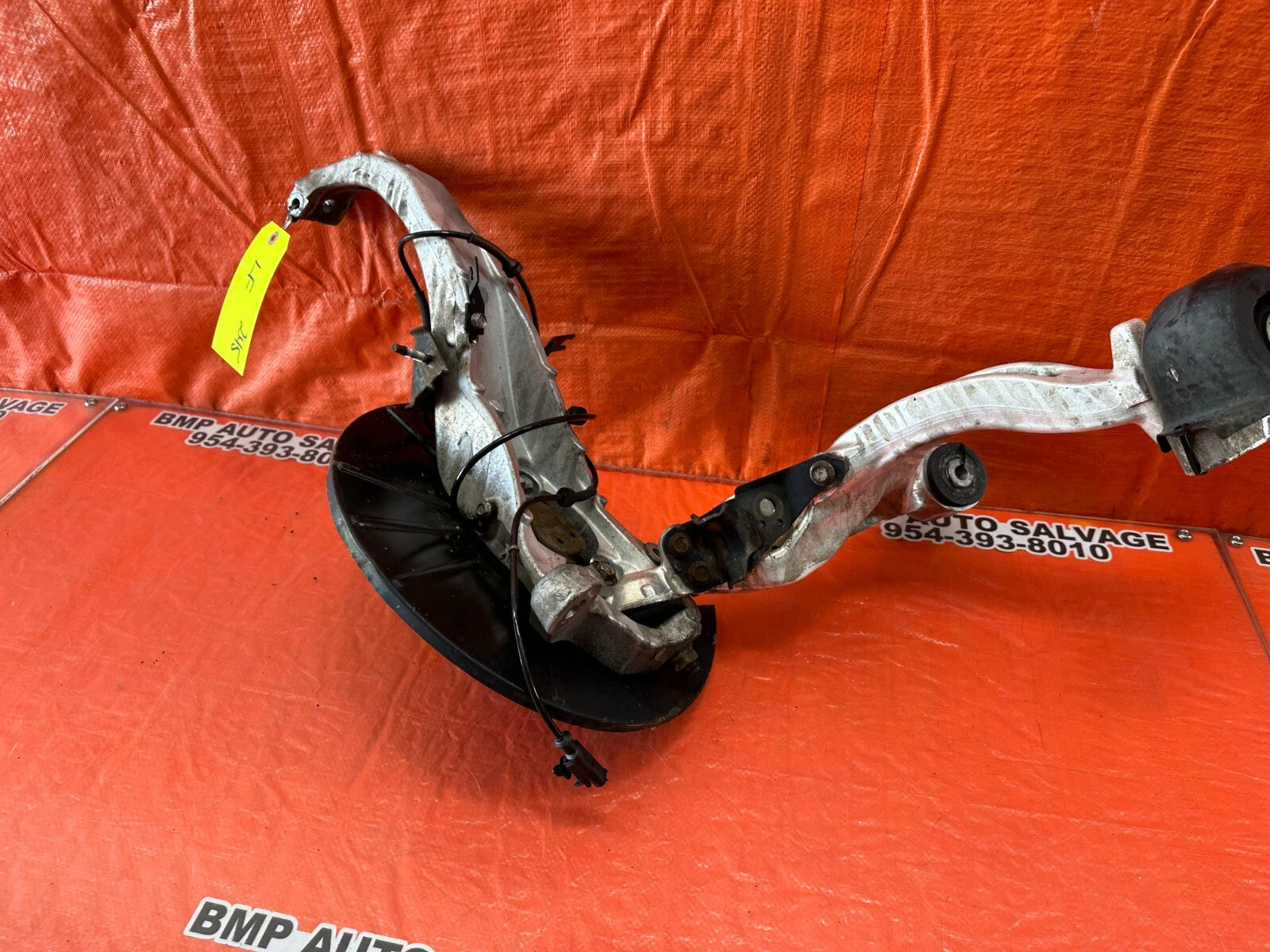 08 15 INFINITI G37 COUPE S RWD LEFT FRONT SPINDLE W/ LOWER CONTROL ARM OEM #24516