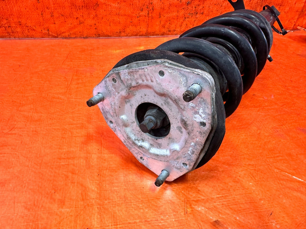 08 15 INFINITI G37 & Q60 2D COUPE FRONT SHOCKS & SPRINGS LEFT AND RIGHT  OEM 32810