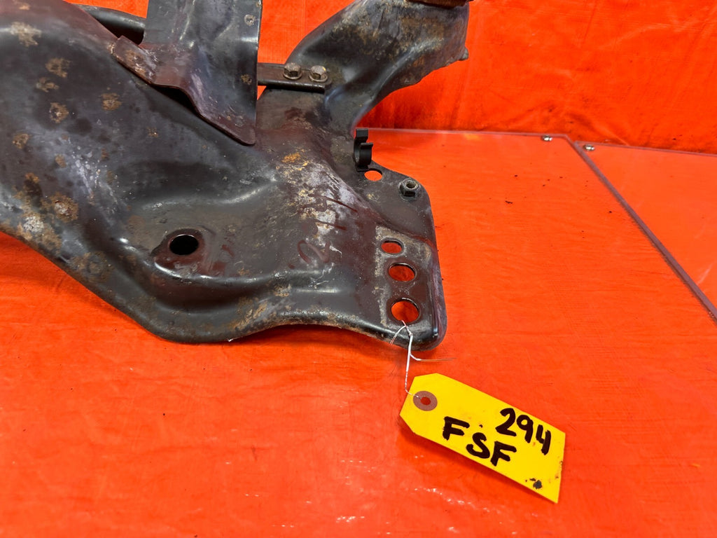 94 97 HONDA DEL SOL   MANUAL RACK   FRONT SUBFRAME CROSSMEMBER K FRAME OEM   2941