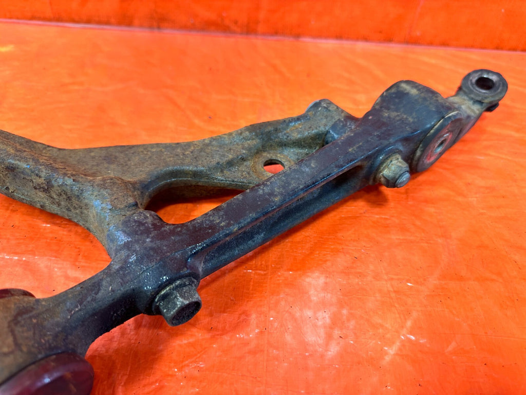 94 01 ACURA INTEGRA   LEFT AND RIGHT FRONT POLYURETHANE LOWER CONTROL ARMS #27422
