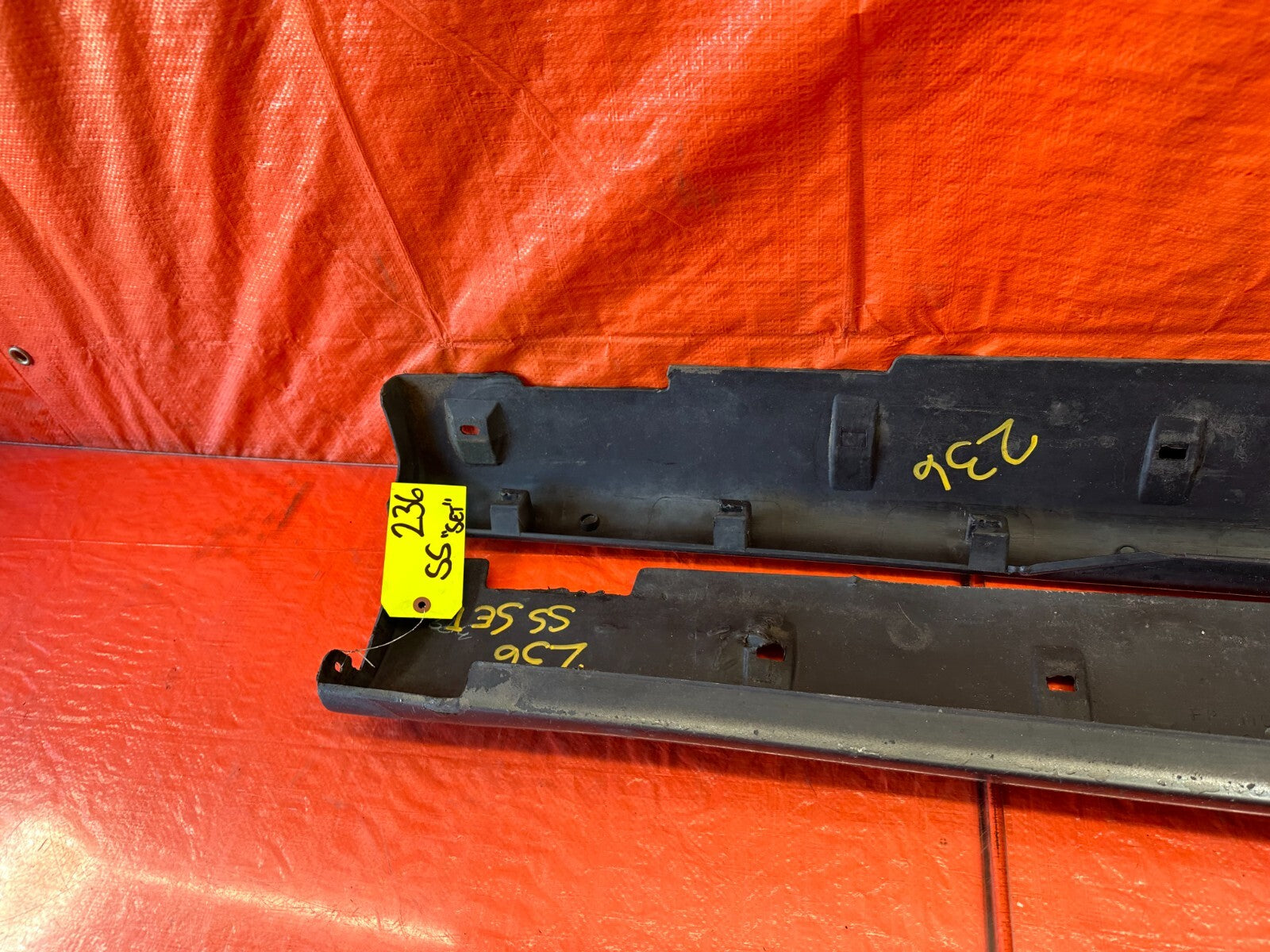 92 95 HONDA CIVIC 2D COUPE LEFT & RIGHT SIDE SKIRTS ROCKER MOLDING TRIM OEM #23615