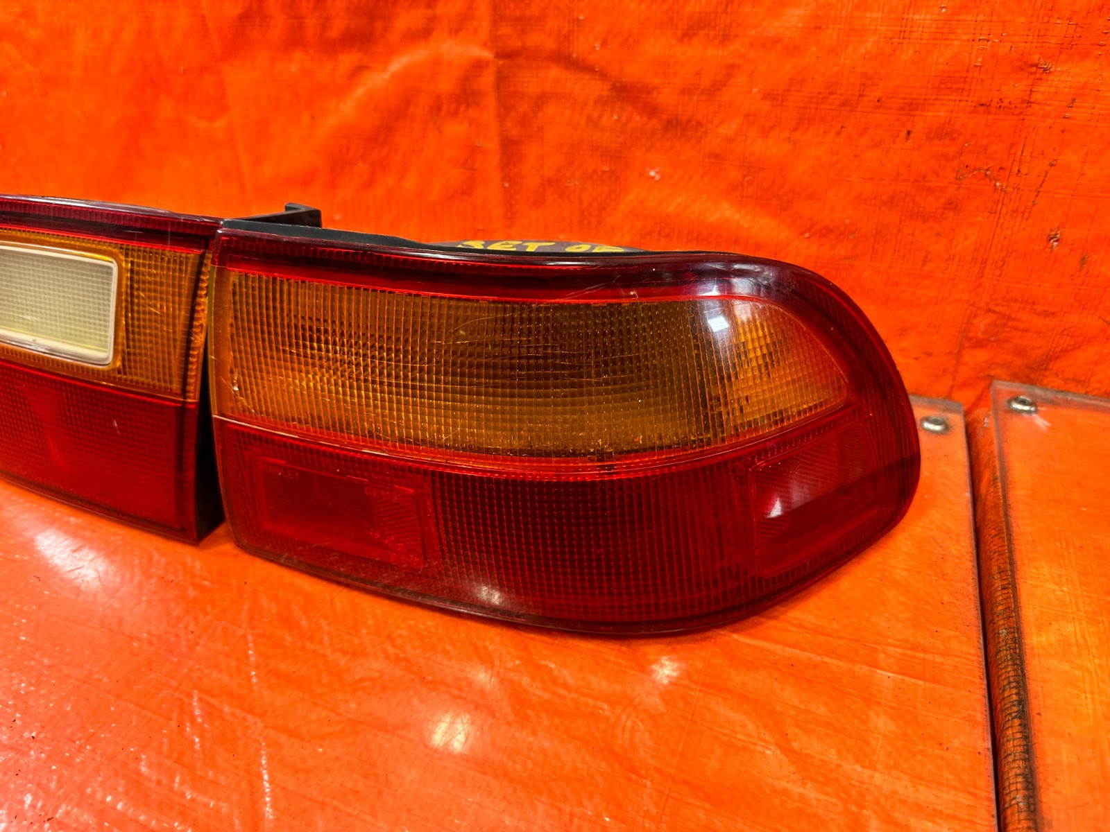 92 95 HONDA CIVIC   2D COUPE   RIGHT   INNER AND OUTER TAIL LIGHT LAMP   OEM 3273