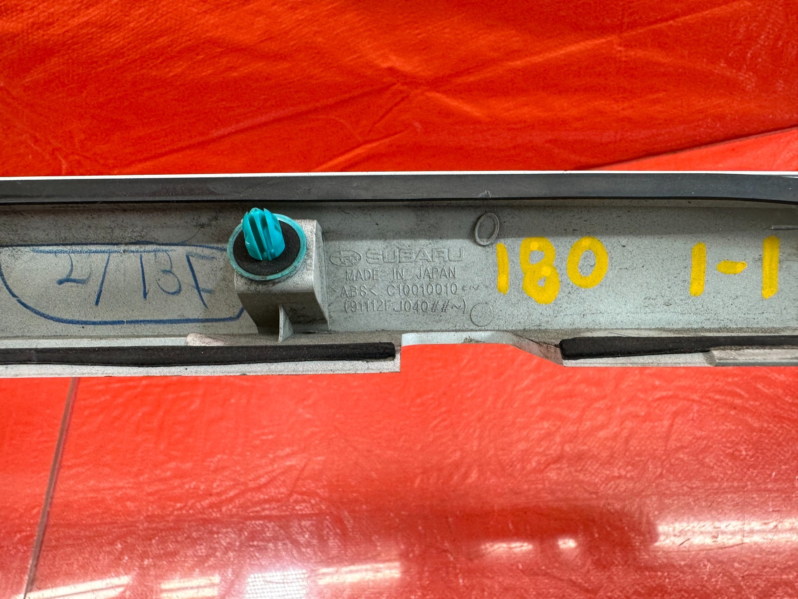 15 21 SUBARU WRX & STI   REAR TRUNK LICENSE PLATE LIGHT TRIM GARNISH   OEM #18011