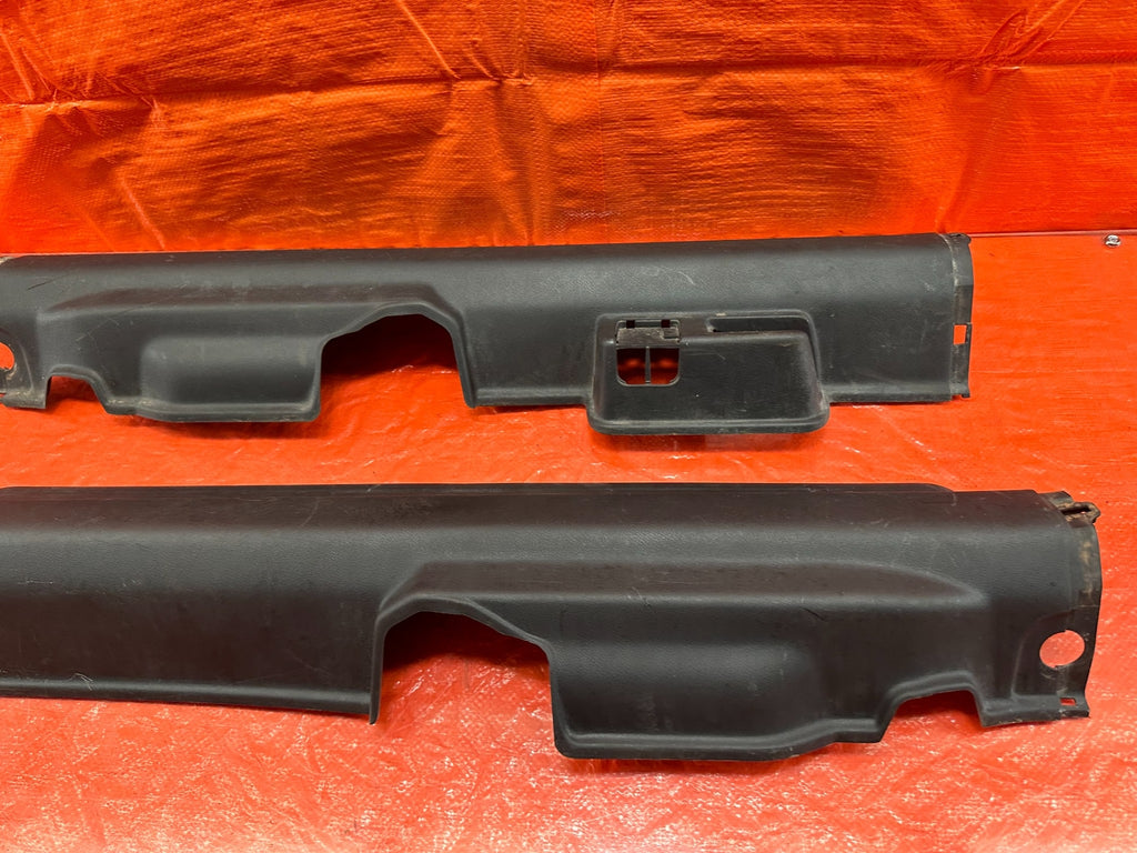 02 05 HONDA CIVIC SI EP3   FLOOR PILLAR SCUFF PLATE SET LEFT & RIGHT   OEM #18610
