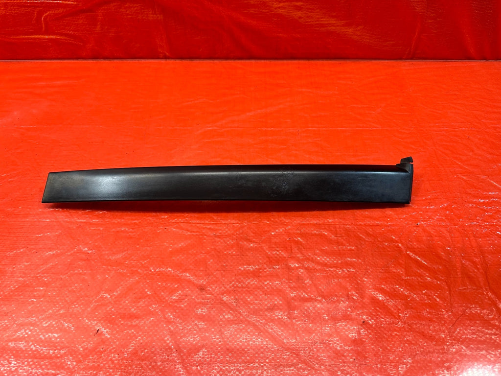 96 00 HONDA CIVIC COUPE & HATCH PASSENGER RIGHT DOOR SASH TRIM MOLDING STRIP 1810