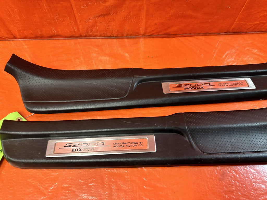 00 09 HONDA S2000   LEFT AND RIGHT FLOOR PILLARS SCUFF PLATE SET   OEM #2903