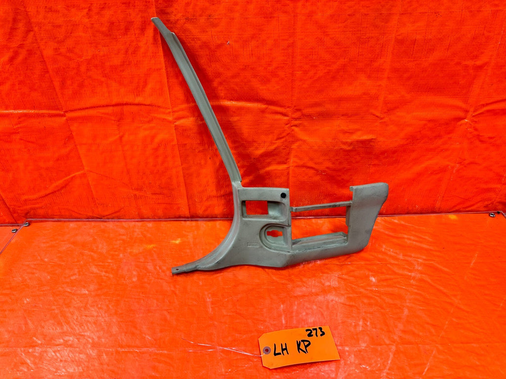 92 96 HONDA PRELUDE   KICK PANEL   DRIVER LEFT SIDE   TAN COLOR   OEM #2730