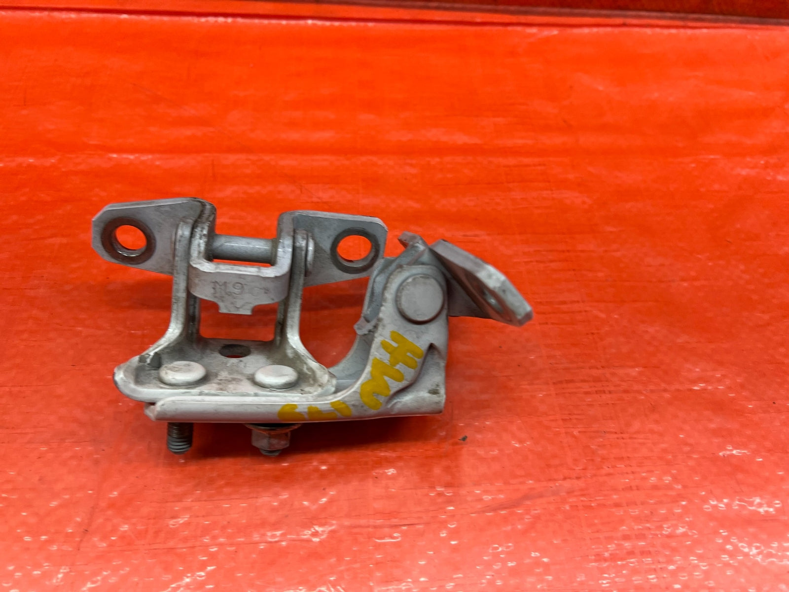 08 15 LANCER EVOLUTION X EVO 10   DOOR HINGE SET UPPER & LOWER LEFT REAR OEM 1756