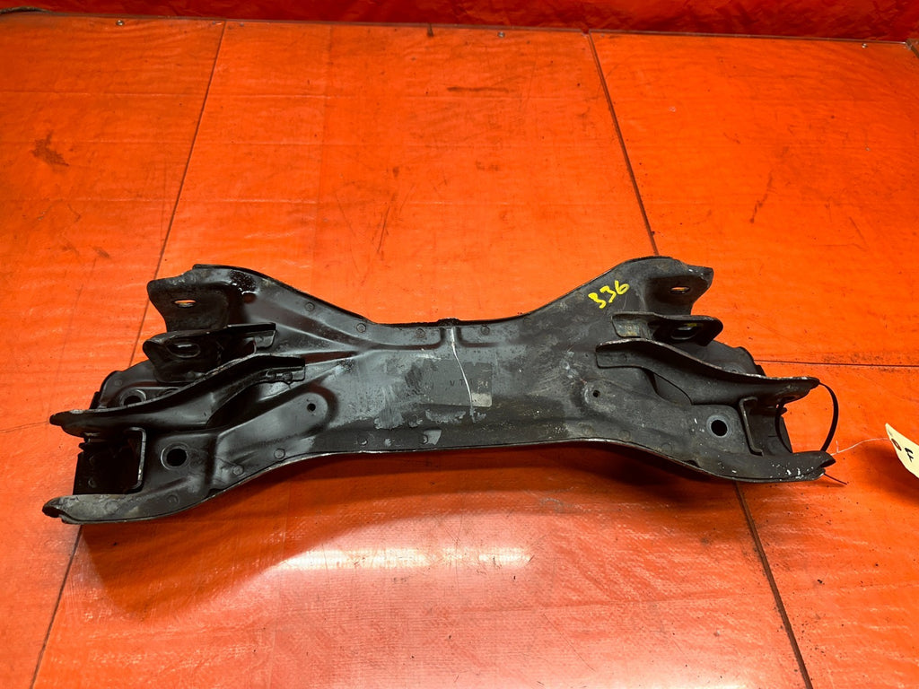 97 01 HONDA PRELUDE 2.2L REAR SUSPENSION SUBFRAME CROSSMEMBER K MEMBER OEM #3367