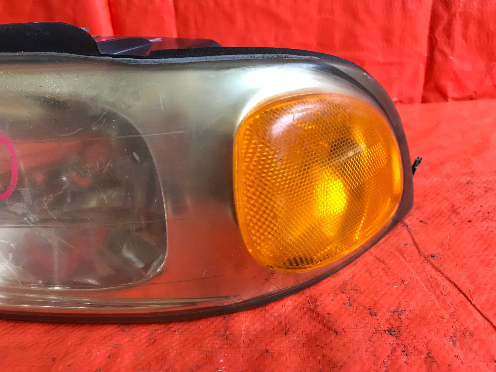 OEM 2001 01 LINCOLN NAVIGATOR DRIVER LEFT HEADLIGHT HEADLAMP L LH5