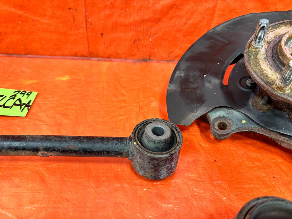 13 16 HYUNDAI GENESIS COUPE   DRIVER LEFT FRONT SPINDLE KNUCKLE AND ALL ARMS OEM4