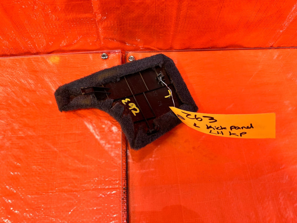 97 01 HONDA PRELUDE   DRIVER LEFT INTERIOR SHIFTER CONSOLE KNEE TRIM OEM #2638