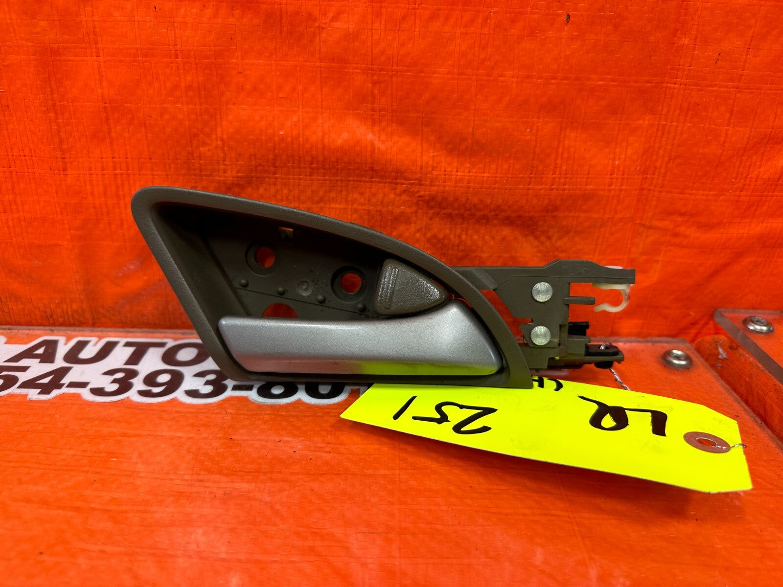 08 12 HONDA ACCORD SEDAN   PASSENGER RIGHT REAR   INTERIOR DOOR HANDLE   OEM 2510