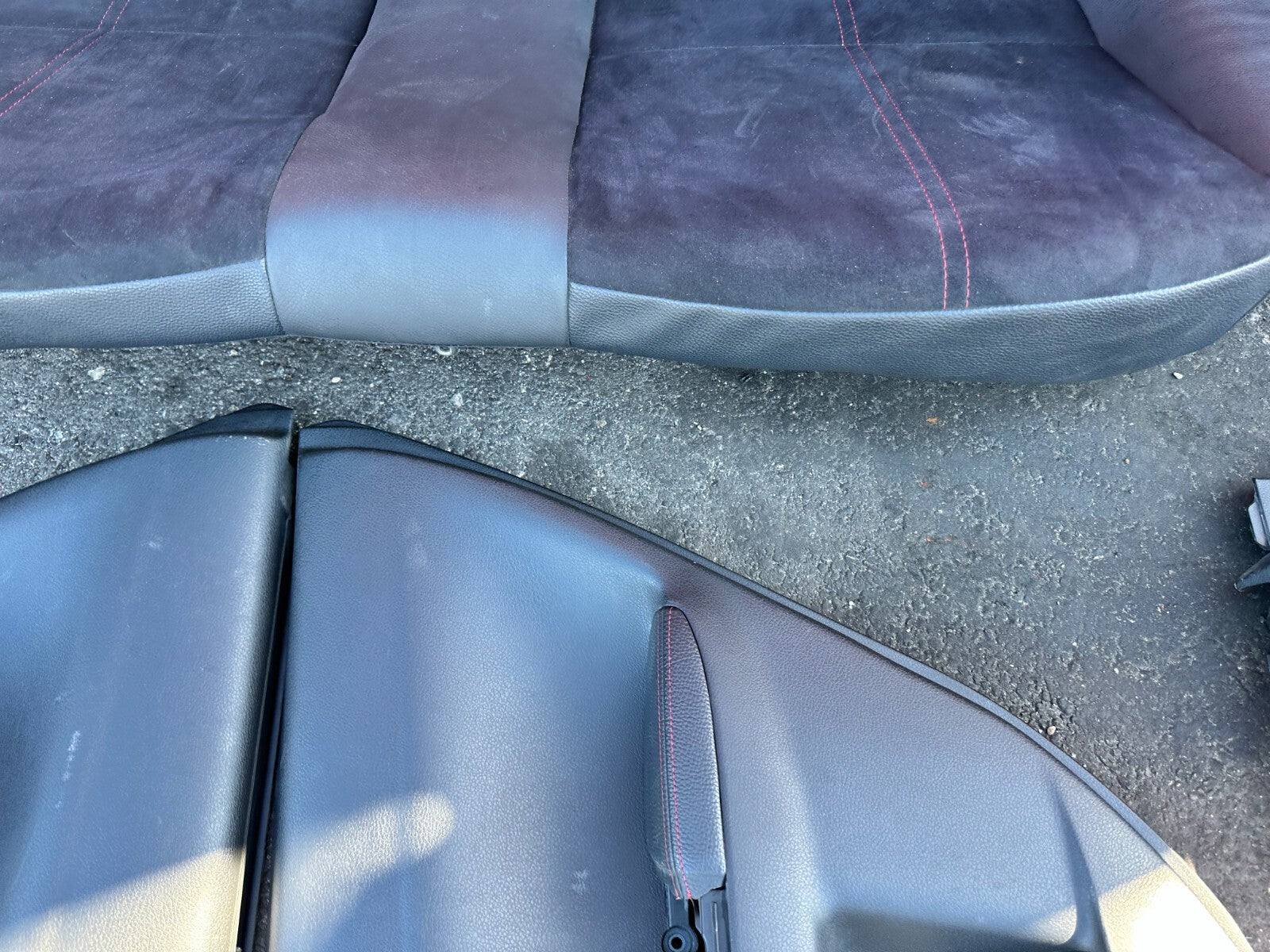 08 14 SUBARU IMPREZA WRX & STI WAGON   FRONT AND REAR SEATS & DOOR PANELS OEM18