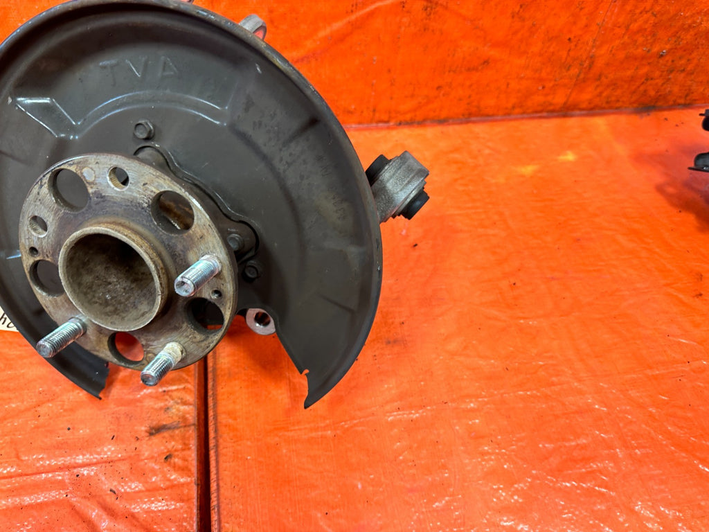 18 22 HONDA ACCORD 1.5L   PASSENGER RIGHT REAR SPINDLE KNUCKLE HUB   OEM #3244