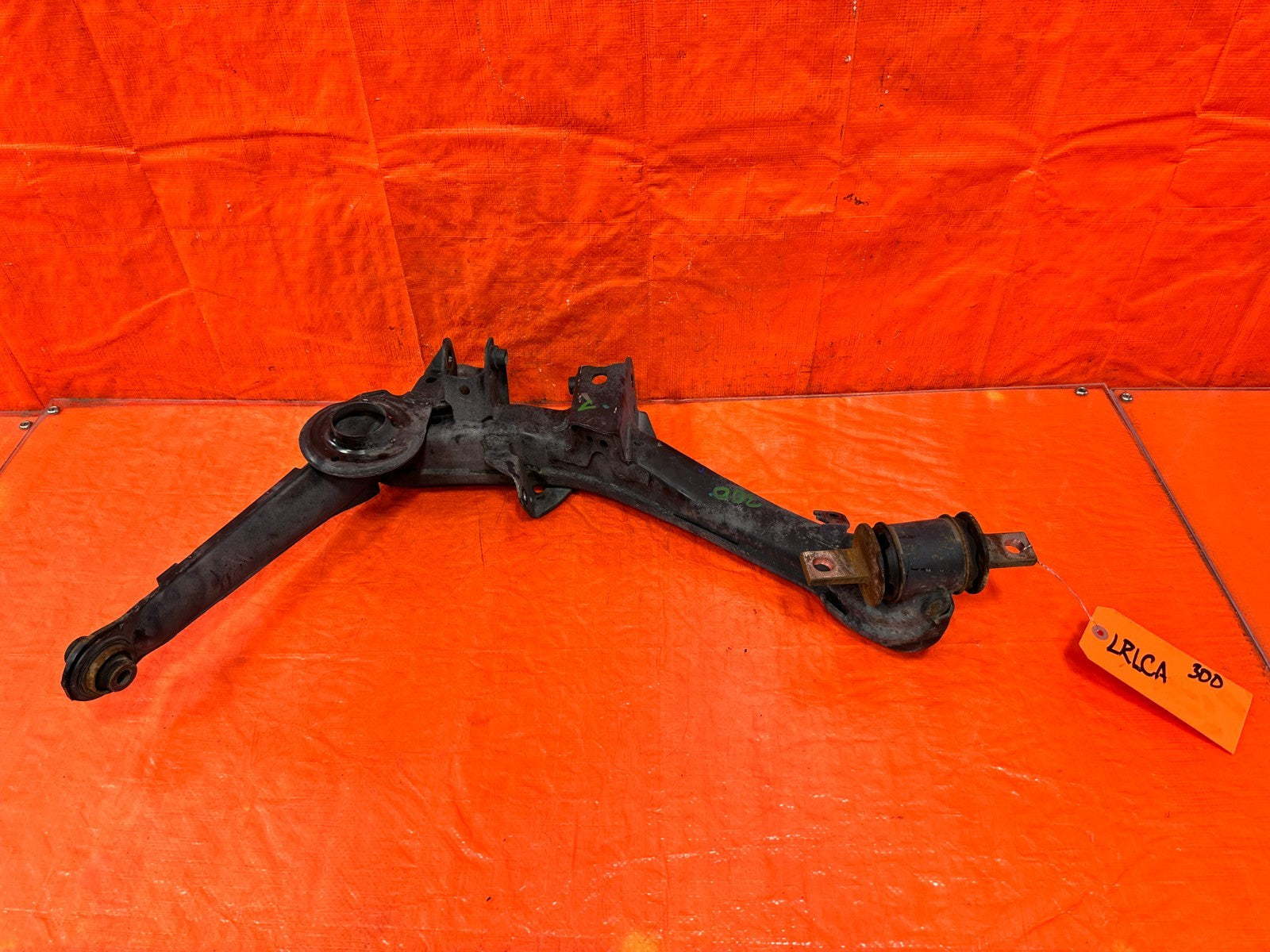 06 11 HONDA CIVIC SI   DRIVER LEFT REAR LOWER CONTROL TRAILING ARM   OEM #3000