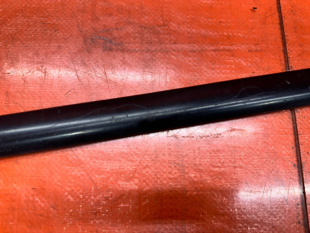 94-01 ACURA INTEGRA 2D COUPE LEFT DRIVER REAR QUARTER PANEL MOULDING OEM #3495