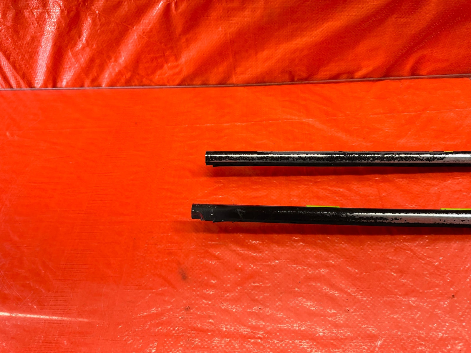 96 00 HONDA CIVIC COUPE HATCH EXTERIOR DOOR WINDOW GLASS TRIM SET LEFT RIGHT 1818