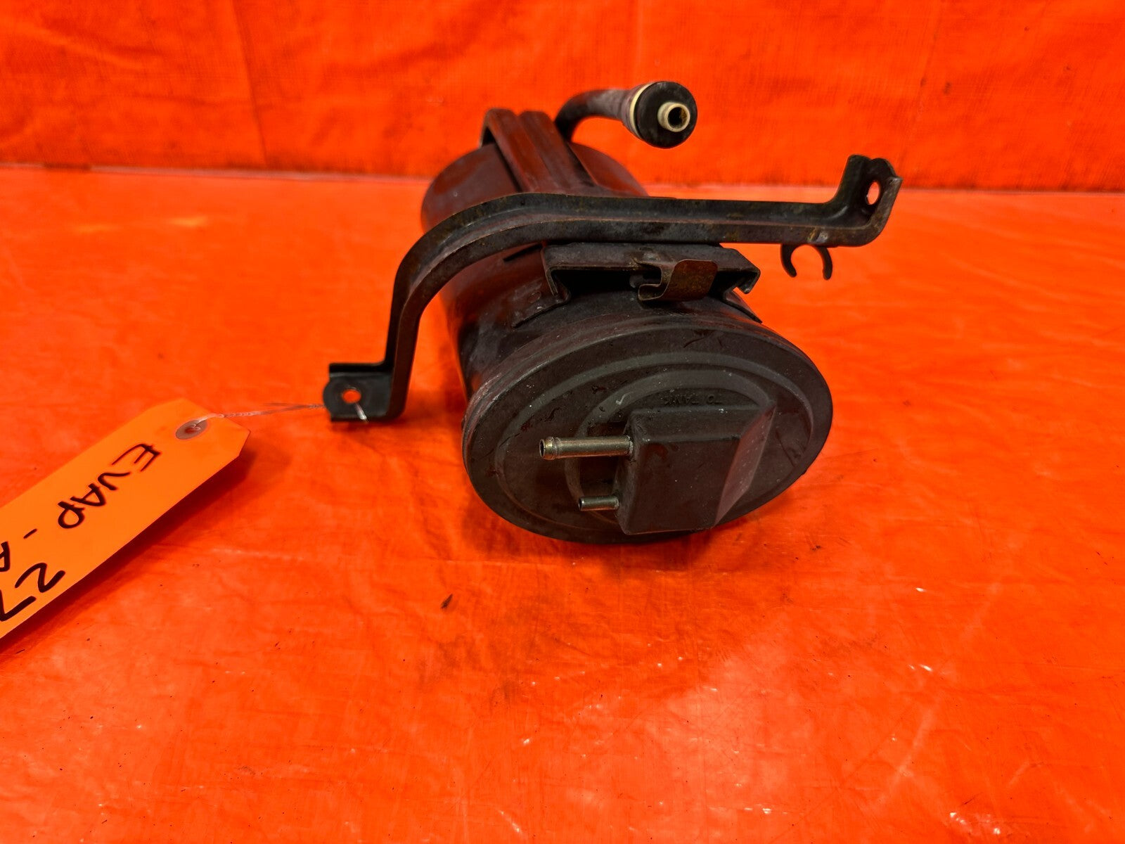 92 00 LEXUS SC300   FUEL VAPOR CHARCOAL EVAP TANK CANISTER   OEM FACTORY #2767