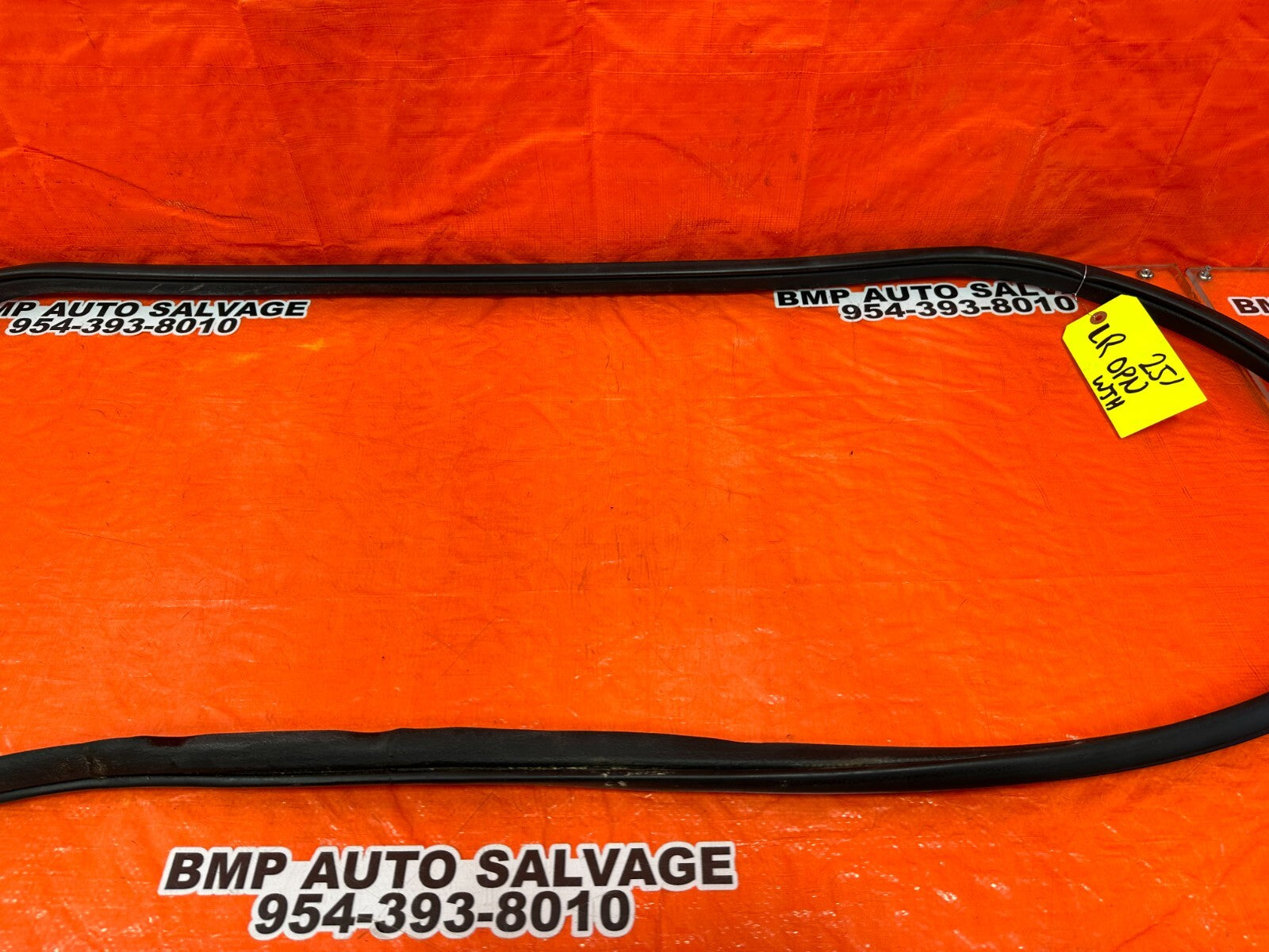 08 12 HONDA ACCORD SEDAN CHASSIS TO DOOR OPEN TRIM WEATHER STRIP LEFT REAR 2513