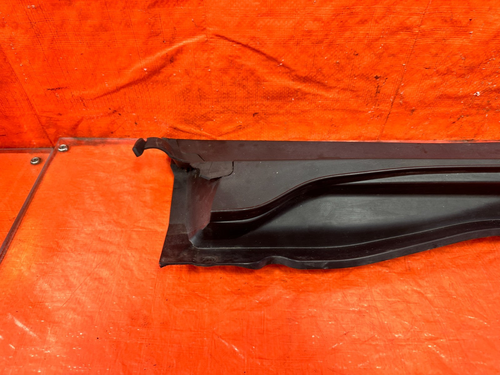 02 05 HONDA CIVIC SI EP3 HATCH   WIPER COWL TRIM   PASSENGER RIGHT SIDE OEM #3063
