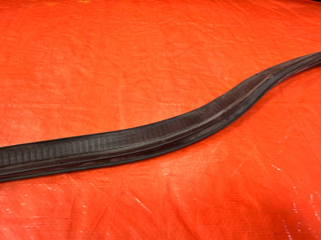 08 14 SUBARU IMPREZA WRX & STI WAGON REAR HATCH WEATHER STRIP TAIL GATE OEM 28311