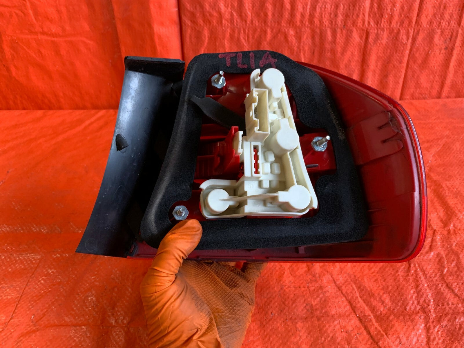 OEM 06 2007 2008 BMW E90 SEDAN DRIVER LEFT INNER TAIL LIGHT LAMP 328i 330i 335i7
