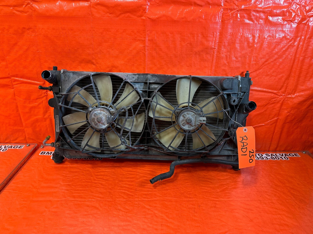 00 05 TOYOTA CELICA GTS MANUAL RADIATOR W/ BOTH COOLING FANS & OVERFLOW TANK OEM0
