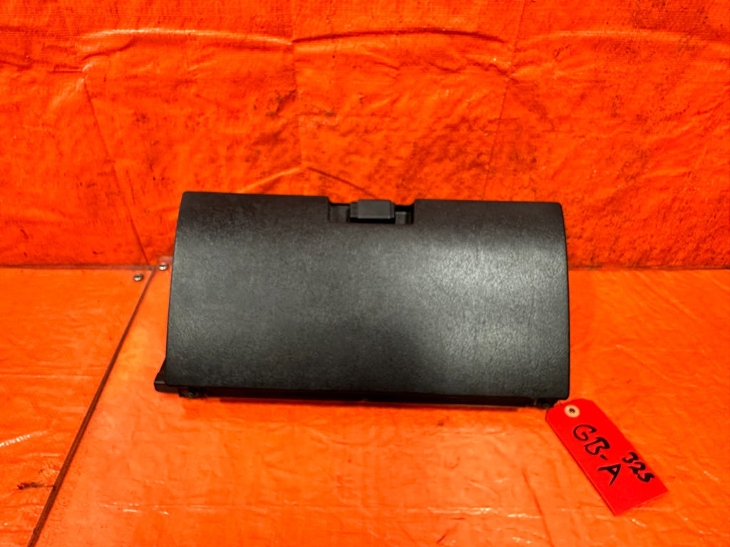 90 91 HONDA CIVIC HATCHBACK   GLOVE BOX DASH BOARD TRIM PANEL   OEM 3250