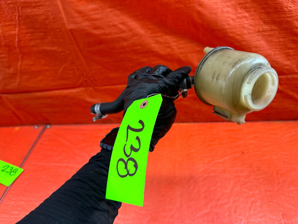 09 13 INFINITI  G37 SEDAN   POWER STEERING RESERVOIR TANK BOTTLE   OEM #23810
